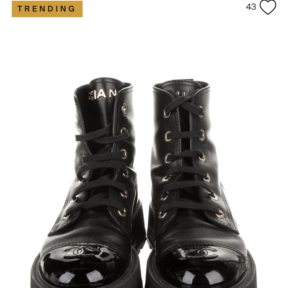 Chanel calfskin boots - Picture 3 of 5